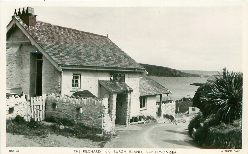 PIC-137---Pilchard-Inn-Burgh-Island-2-r