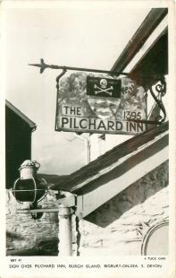 PIC-138---Pilchard-Inn-Burgh-Island-3-r