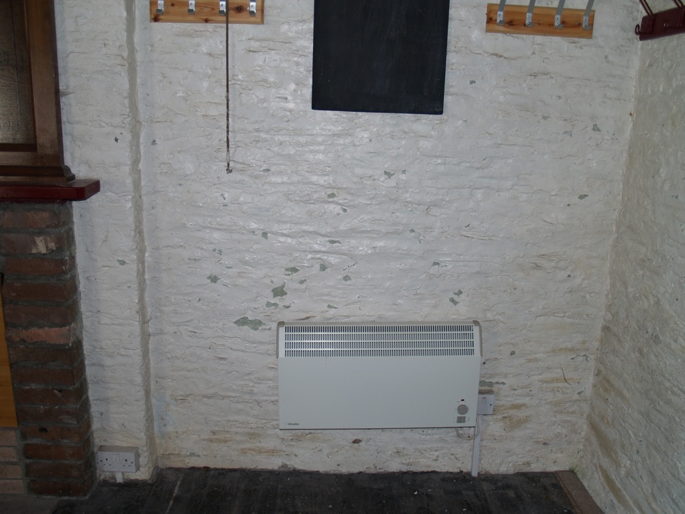 *Damp on inside of west wall 1-r