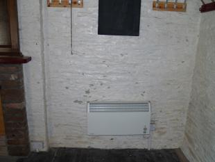 *Damp on inside of west wall 1-r